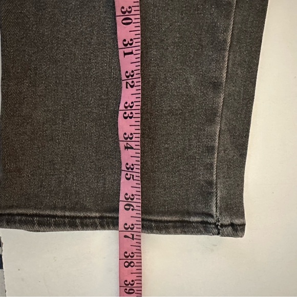 Donna Wash Black Cotton Blend High Rise Hidden Stretch Straight Leg Jeans Size 4 - Picture 13 of 14